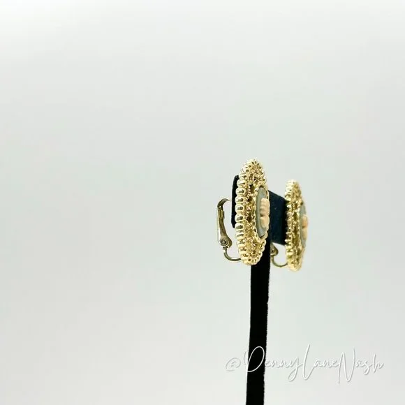 Vintage Gold Badge with Blue & White Silhouette Earrings - Picture 3 of 8